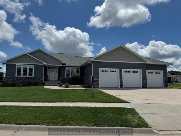 4075 Lee St, Grand Island, NE 68803