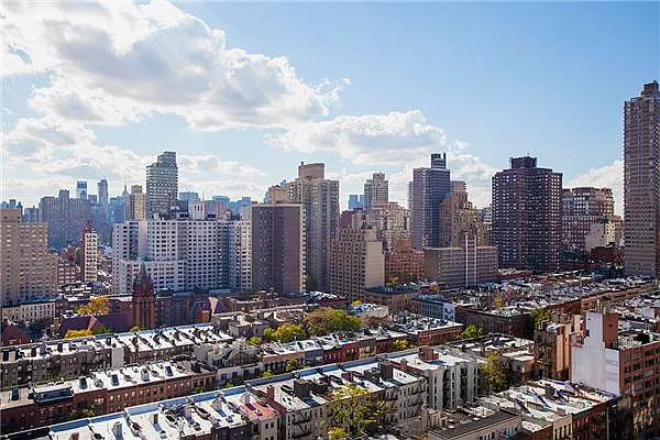 Rented by (Legacy) Elegran | media 4