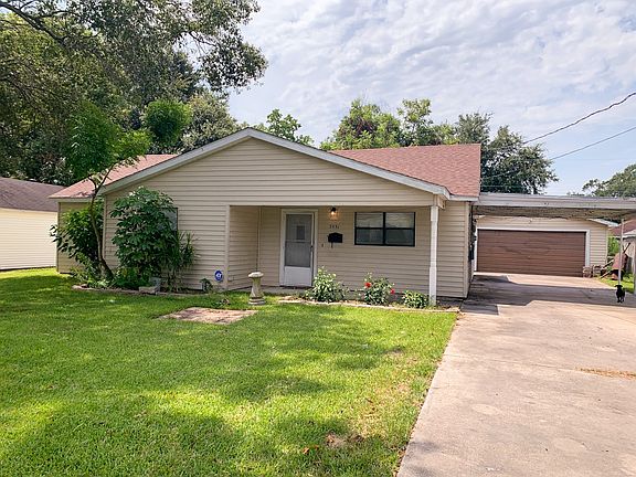 2nd image of 2831 Berry Ave