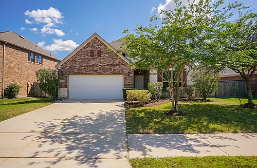 28515 Pleasant Forest Dr Photo 1