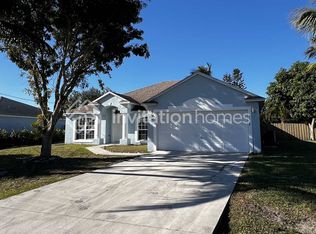 1978 SW Monterrey Ln, Port Saint Lucie, FL 34953