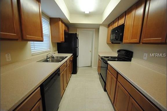 4th image of 809 California Woods Cir