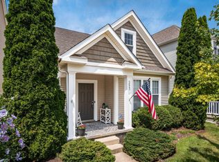 5623 Holly River Ave, Dublin, OH 43016