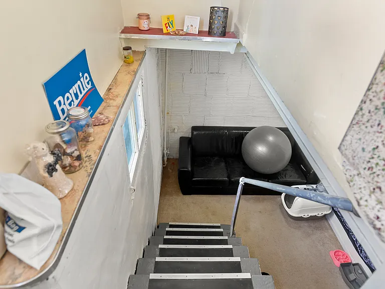 123 Adams St — Photo 11