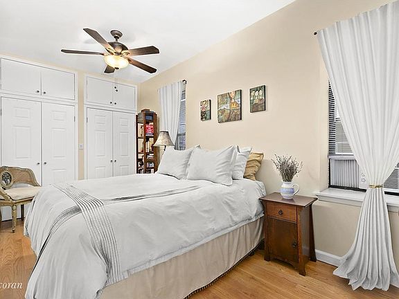 5th image of 4 W 101st St APT 9A
