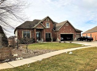 2006 Ebo Ln, Bloomington, IL 61704