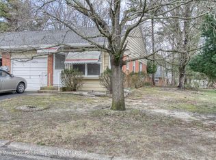 15 Bennington Ln #B, Manchester Township, NJ 08759