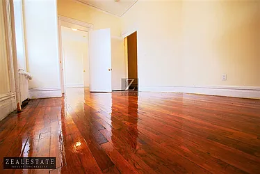 Rented by ZealEstate Group Inc