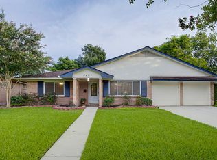 5407 Queensloch Dr, Houston, TX 77096