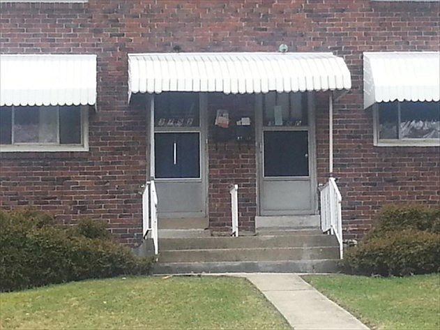 2nd image of 3750-3752 Windgap Ave