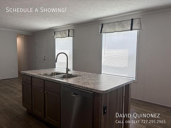 3rd image of 105 Azalea Ave