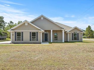 9465 American Farms Rd, Milton, FL 32583