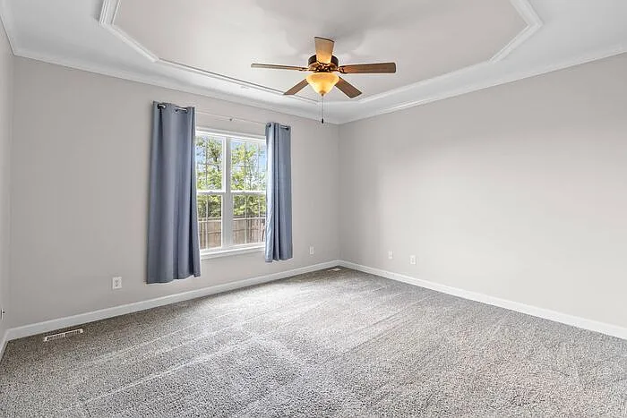 720 Camwheel Dr — Photo 28