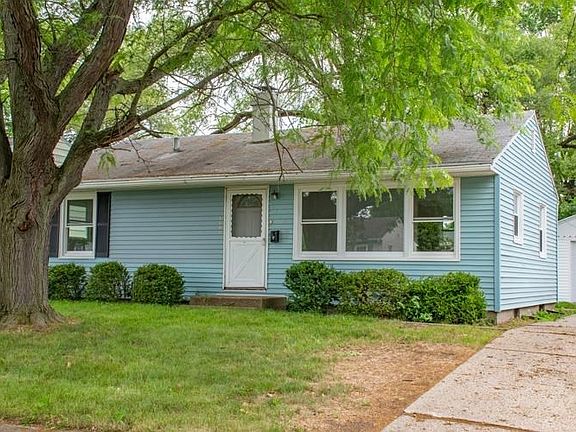 2nd image of 1314 Canterbury Dr