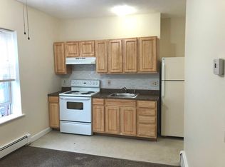 122 Berkshire St #6, Cambridge, MA 02141