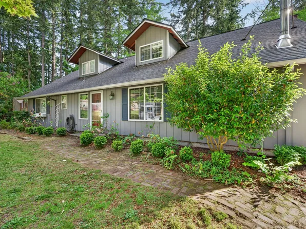 9524 131st St NW, Gig Harbor, WA 98329