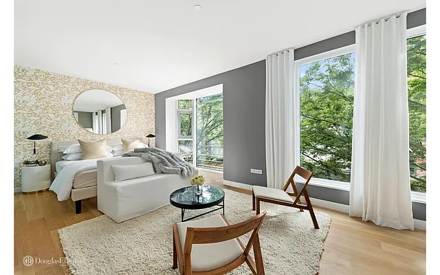 Sold by Douglas Elliman | media 20