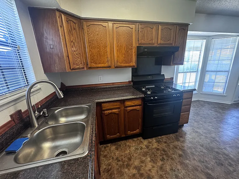 1613 Bobby Lee Dr — Photo 60