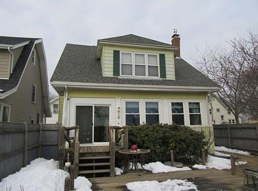 2nd image of 461 Quincy Shore Dr