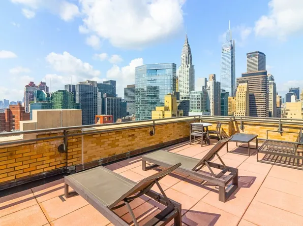 310 East 46th Street image 9 of 9