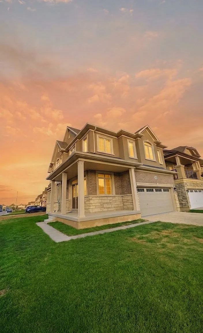 4 bed, $2,800 — Photo 2