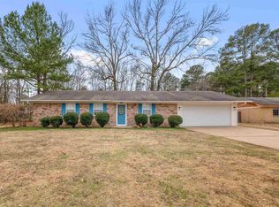 104 Quapaw Pl, Jacksonville, AR 72076