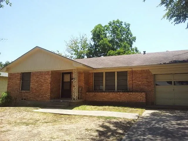 2938 Healey Dr — Photo 1