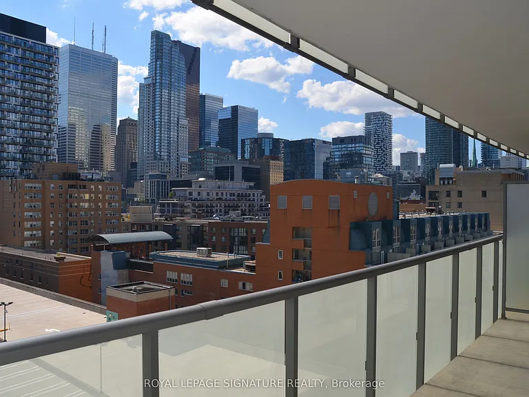 1 Market St #914 — Photo 11