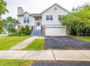 9528 74th St, Kenosha, WI 53142