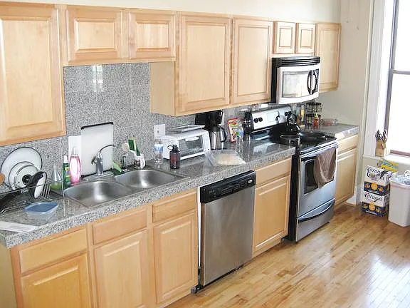2 bed, 1800 sqft, $1,495 — Photo 3