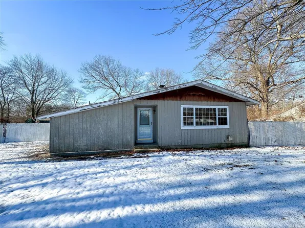 1429 William Floyd Parkway, Shirley, NY 11967