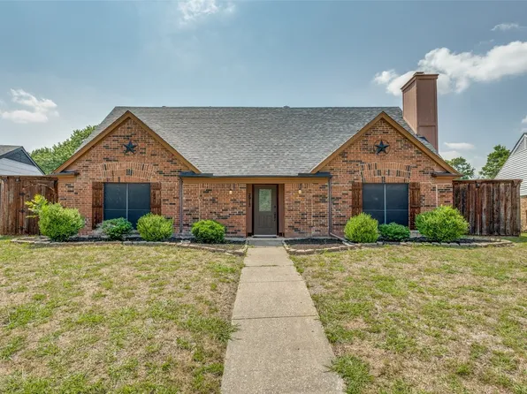 2913 Riviera Dr, Garland, TX 75040