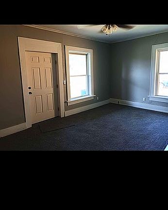 3rd image of 234 W Lee Ave
