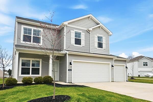 1st image of 384 Kells Ct E