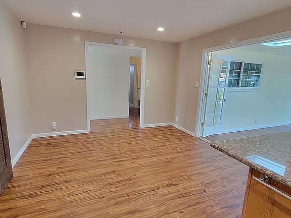 5th image of 2037 Southwood Dr
