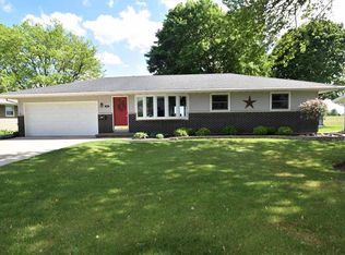 308 Curtis St, Arlington, WI 53911