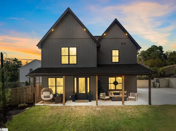 1 Dan St, Taylors, SC 29687