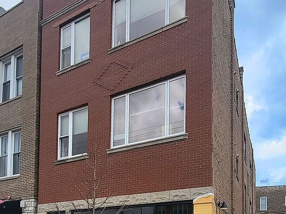 2nd image of 945 N Western Ave APT 2F