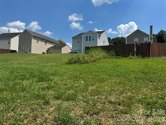 4th image of 8312 Cozen Way