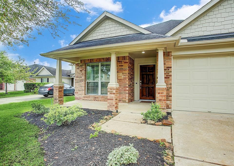 1st image of 2619 Facet Creek Dr