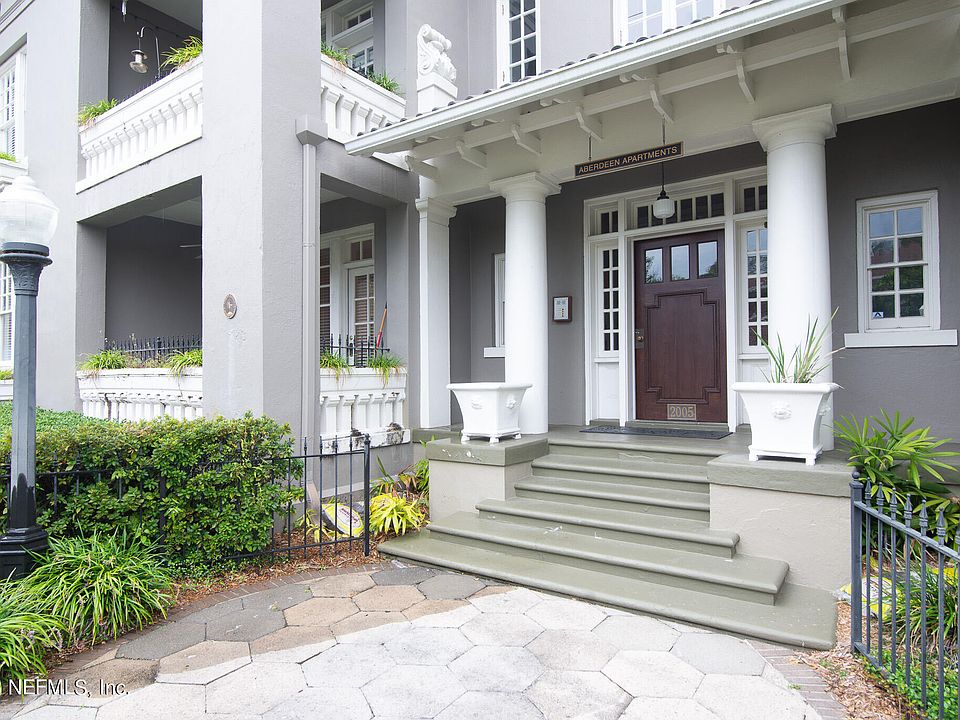 2005 Herschel St. #2