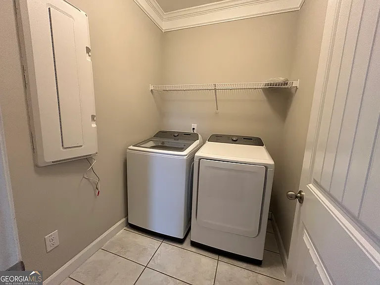 2940 Furlong Ct — Photo 34