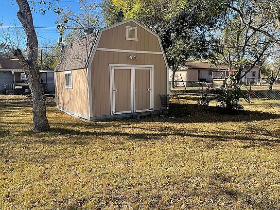 Biggest storage shed w/loft