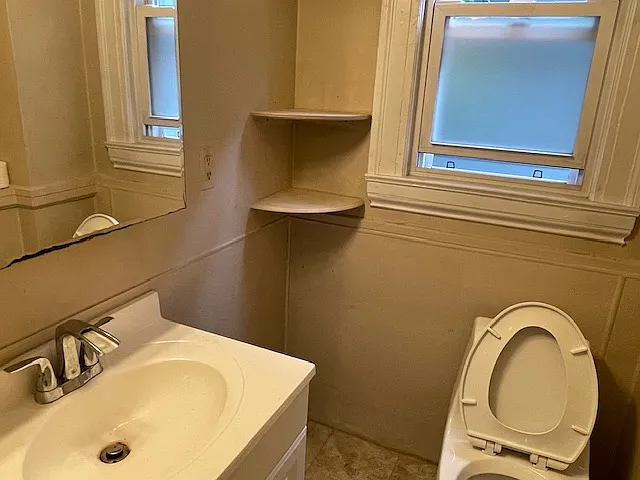 73 Dana St #3R — Photo 7