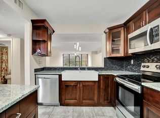 2660 Carambola Cir N APT 203, Coconut Creek, FL 33066