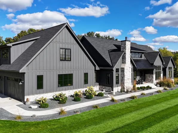 15860 Johnson Trl, Nerstrand, MN 55053