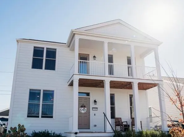 3349 Simeon Bunker St, Saint Charles, MO 63301