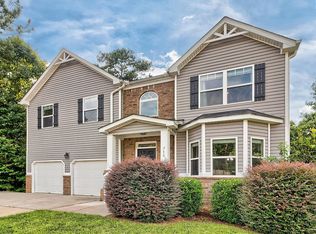 715 Soldier Gray Ln, Chapin, SC 29036