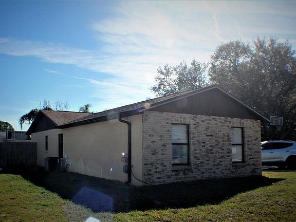 4th image of 1243 Thomas Dr