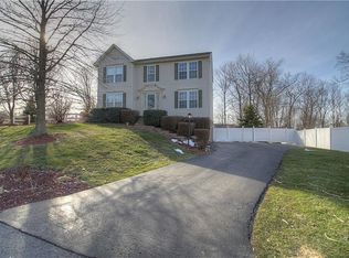 256 Edgewood Dr E, Beaver, PA 15009
